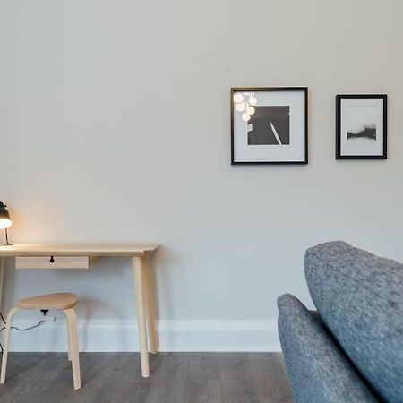 Stylish Stirling Apartment - Free Parking Exteriör bild