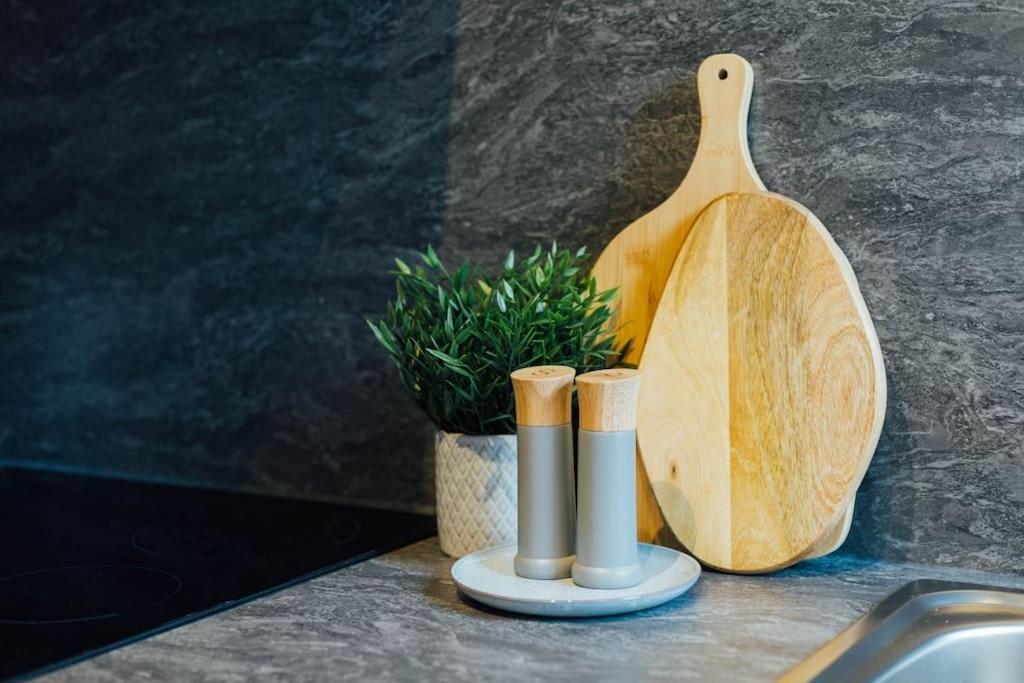 Stylish Stirling Apartment - Free Parking Exteriör bild