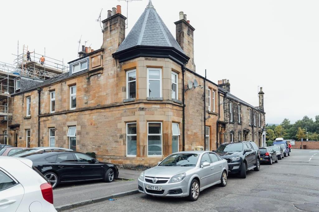 Stylish Stirling Apartment - Free Parking Exteriör bild
