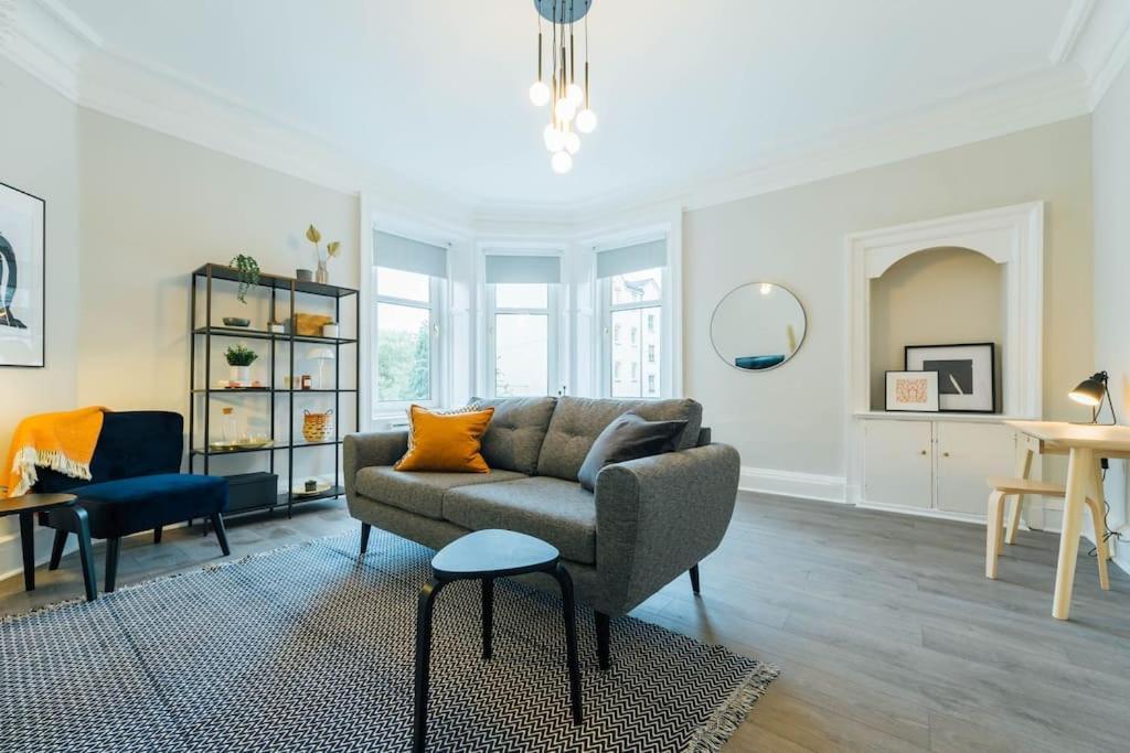 Stylish Stirling Apartment - Free Parking Exteriör bild